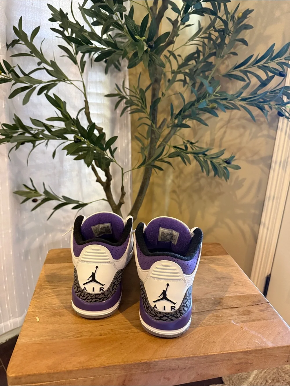Jordan White Black Purple Retro Sneakers